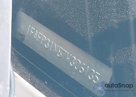 2007 Ford Focus S/Se/Ses from USA, damaged, VIN 1FAFP31N87W306135